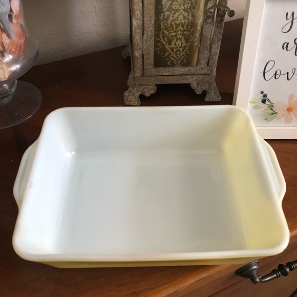 Pyrex Yellow 503 Dish - Picture 4 of 13